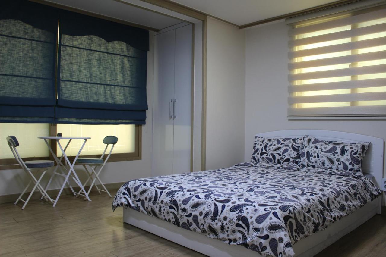 Bunk Guesthouse Hongdae2 Seoel Buitenkant foto